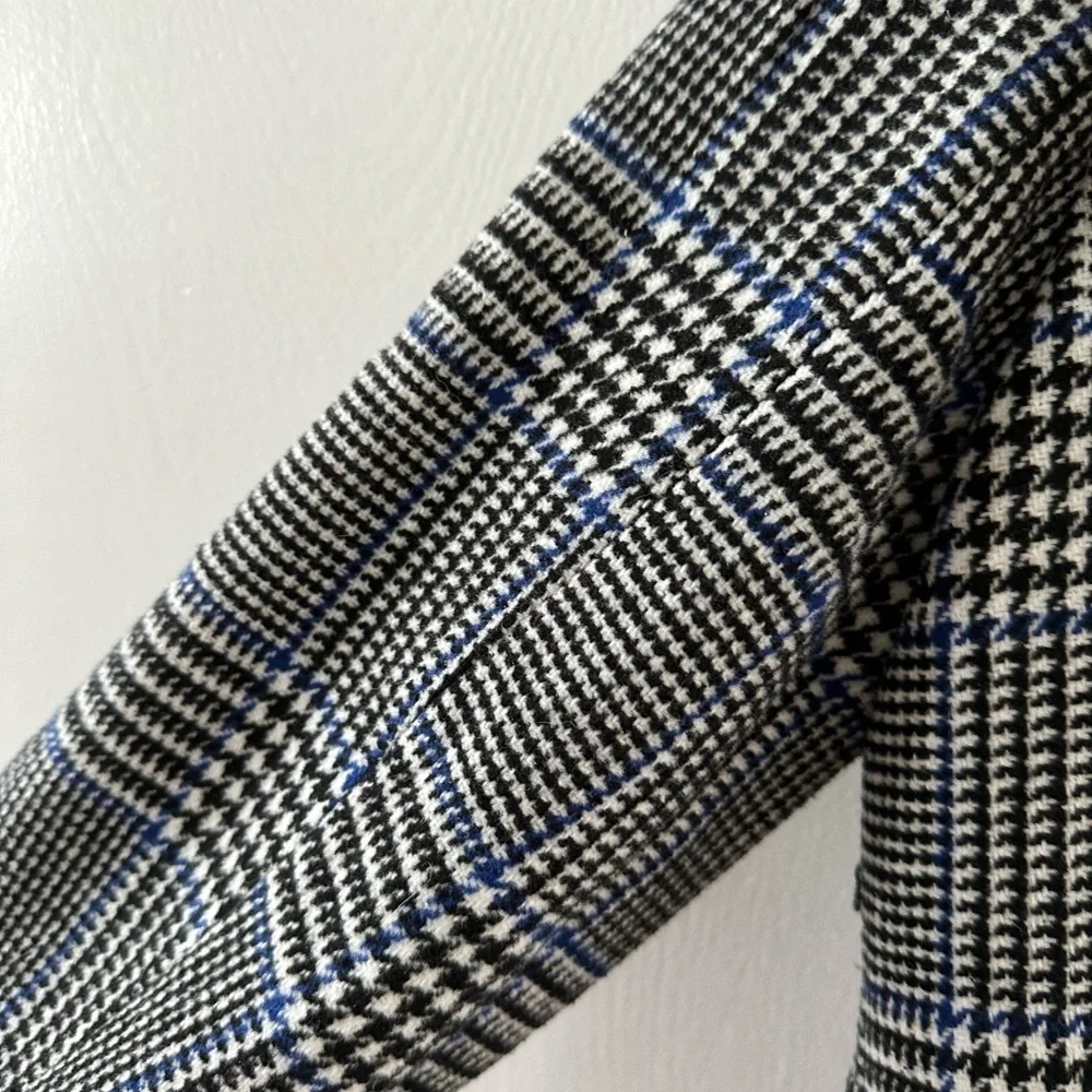 Charlotte Russe houndstooth faux fur hooded coat - Picture 5 of 8